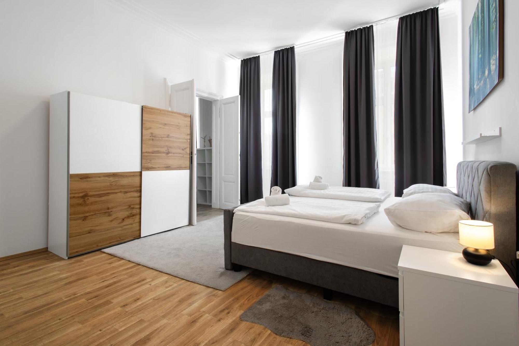 4 Apartament *